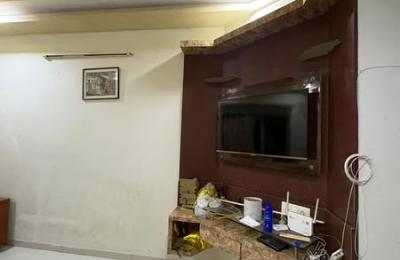 🏢 Shared Flat in Vastrapur – Double Occupancy for Working Female