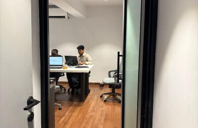 Office available on rent