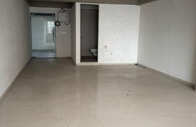 Office available on rent