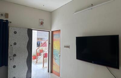 1 BHK Tenament for Rent