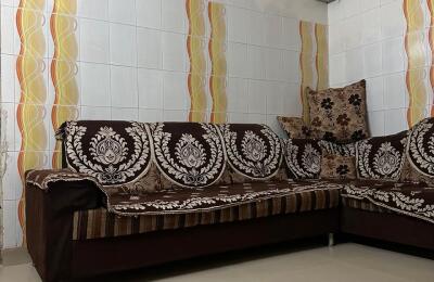 🏡 1BHK Semi-Furnished Tenement