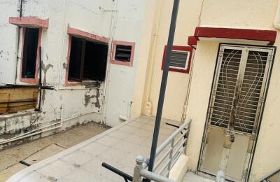 🏠 1 Room Bungalow for Rent