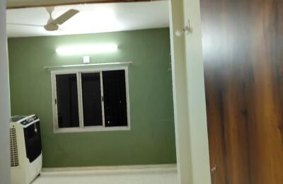 🏢 2BHK Semi-Furnished Apartment for Rent