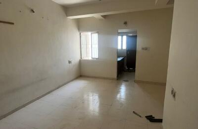 🏠 2BHK Unfurnished Low Rise Apartment