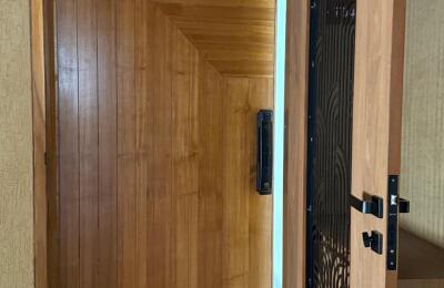 🏠 3BHK Semi-Furnished High Rise Apartment