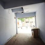 🏢 Unfurnished Shop for Resale