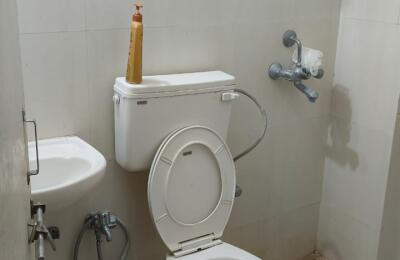 🏠 2BHK Low-Rise Apartment for Rent