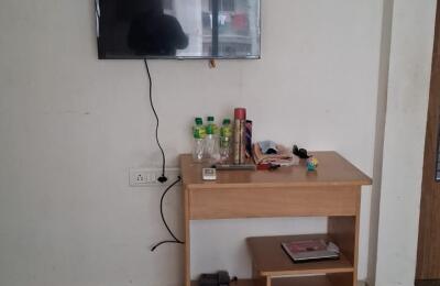 🏠 2BHK High-Rise Apartment for Rent