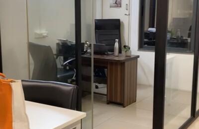 🏢 Office Space for Rent