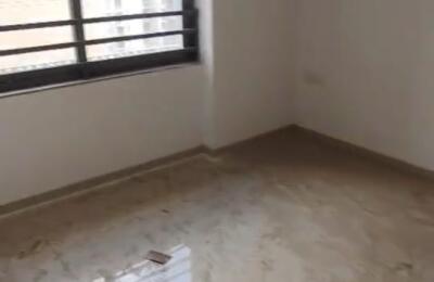 🏡 2BHK Unfurnished High-Rise Apartment for Sale