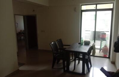 🏠 2BHK Unfurnished Low-Rise Apartment – Resale