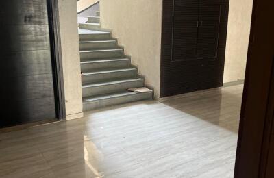 🏢 3BHK Unfurnished High-Rise Apartment for Rent