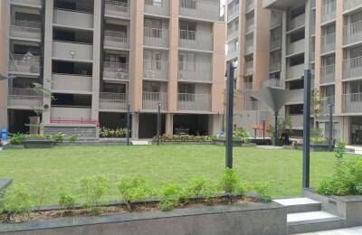 🏠 3BHK High Rise Apartment – For Rent