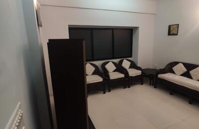 🏠 FOR RENT – 3BHK Fully Furnished Apartment in Navrangpura