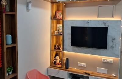 🏢 2BHK Semi-Furnished Apartment for Rent