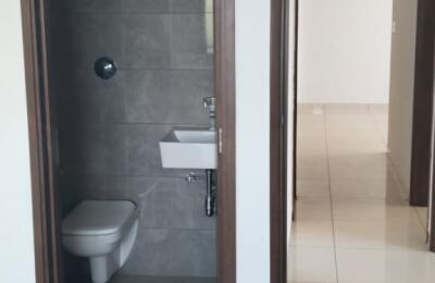 🏢 3BHK High Rise Apartment for Rent