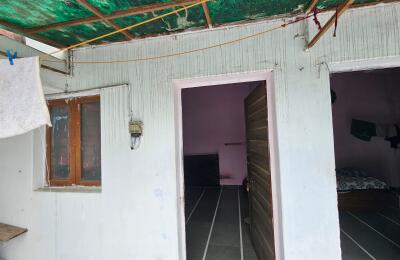 🏠 1 Room Tenement for Rent