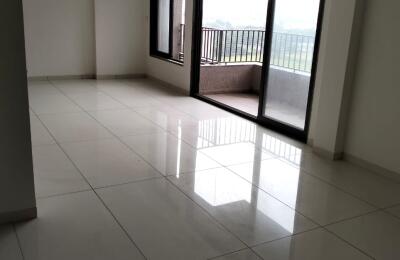 🏠 3BHK Semi-Furnished Apartment