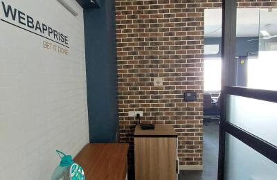 🏢 Furnished Office Space for Rent