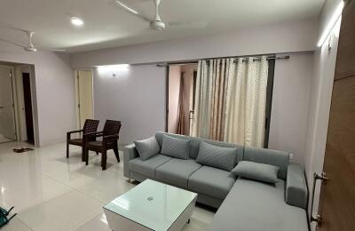 🏢 3BHK Furnished High-Rise Apartment