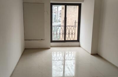 🏢 Unfurnished Office for Rent