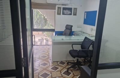 🏢 Furnished Office for Rent
