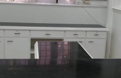 🏢 Furnished Shop for Rent