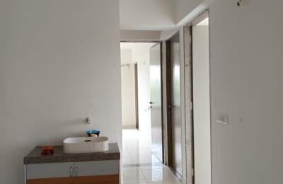 🏡 3BHK High Rise Apartment for Rent