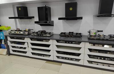 🏬 Showroom for Rent