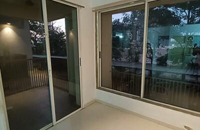 🏠 2BHK High-Rise Apartment for Rent