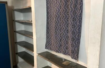 🏠 1 Room Tenement for Rent