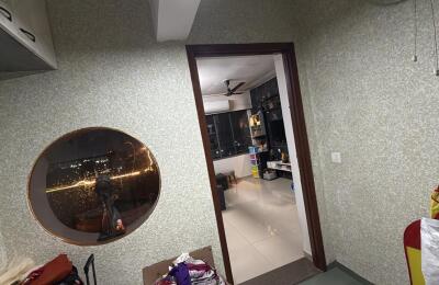 🏢 Fully Furnished 1.5BHK High-Rise Apartment for Rent