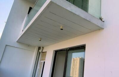 🏠 3BHK High-Rise Unfurnished Apartment for sell