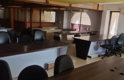 🏢 Fully Furnished Office for Rent – C.G. Road, Ahmedabad