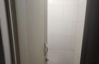 🏠 1.5BHK High-Rise Fully Furnished Apartment for Rent