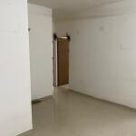 🏠 2BHK High Rise Apartment for Rent